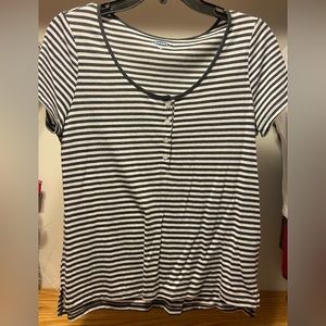 Old Navy striped tee